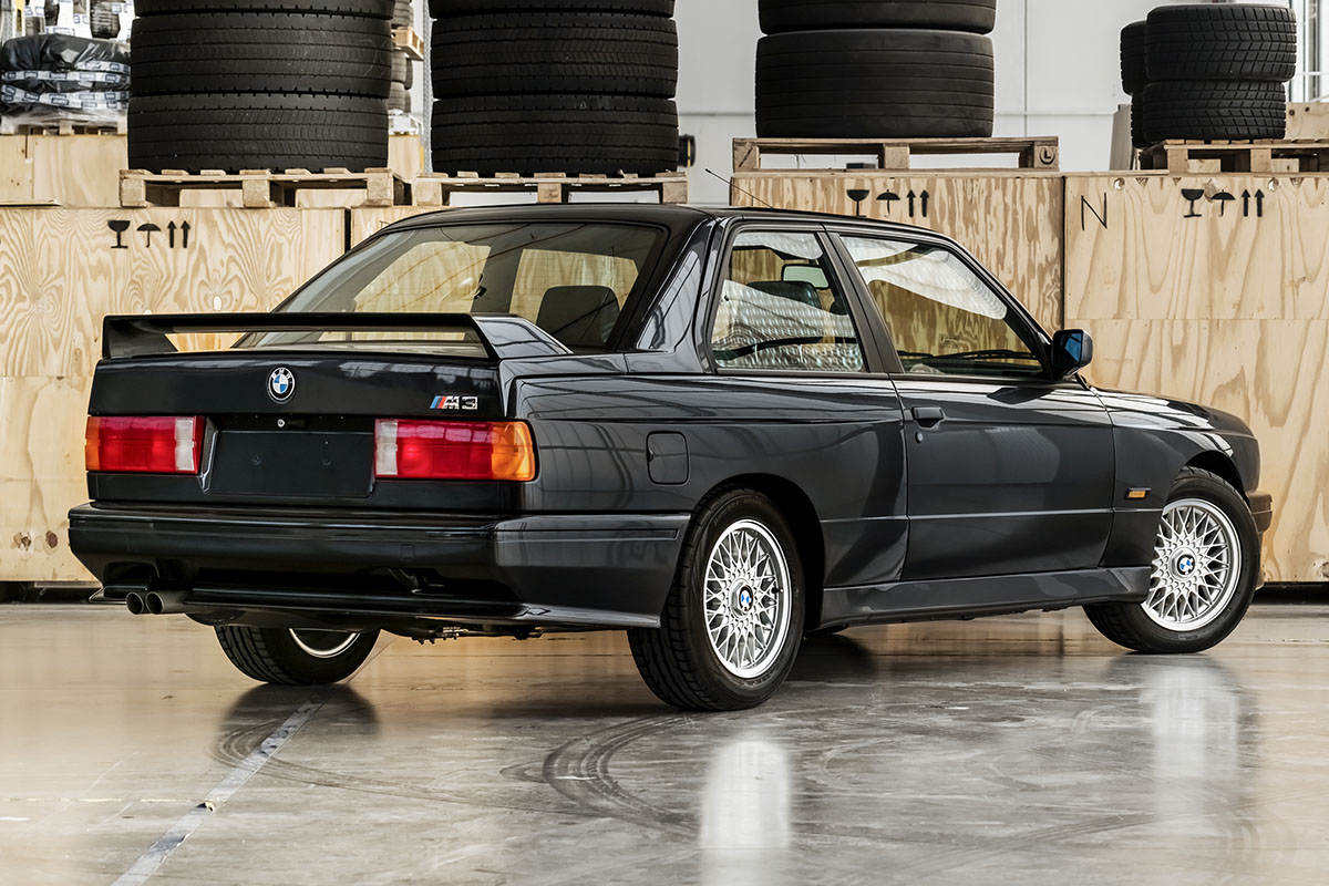 1988 BMW M3 currently being sold（C）2021 Courtesy of RM Sotheby's