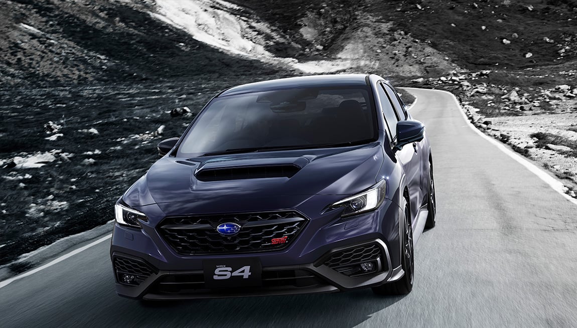 スバル「WRX S4」を一部改良！ 「全身“黒”」がカッコいい特別仕様車「STI Sport R-Black Limited」も新設定