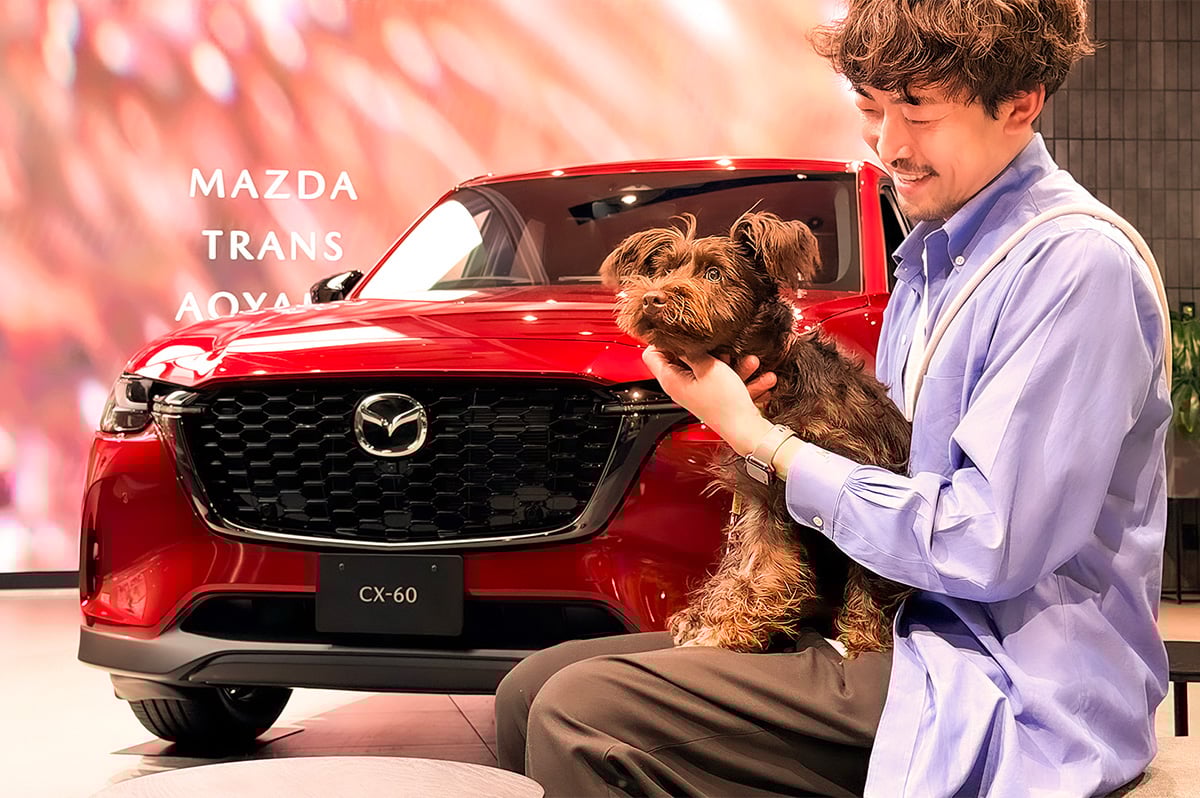 ワンちゃん好き注目！ マツダが“日曜限定ドッグカフェ”をオープン！ 愛犬と共にCX-80に試乗できるチャンスも