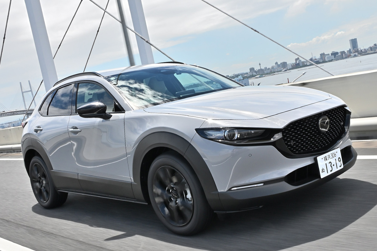 「CX-5と同じエンジン」で200kgも軽い！ マツダ新「CX-30」2.5Lモデルに試乗して分かった“ちょうどよさ”