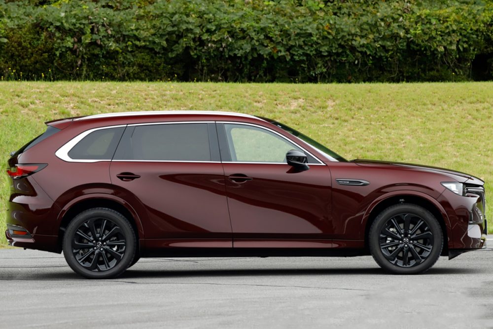 CX-80はミニバンの代わりになる？ 3列シートSUVの実力と使い勝手をチェック