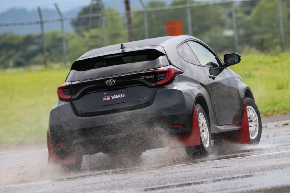 GRヤリスの同乗走行の様子（画像提供：TOYOTA GAZOO Racing）