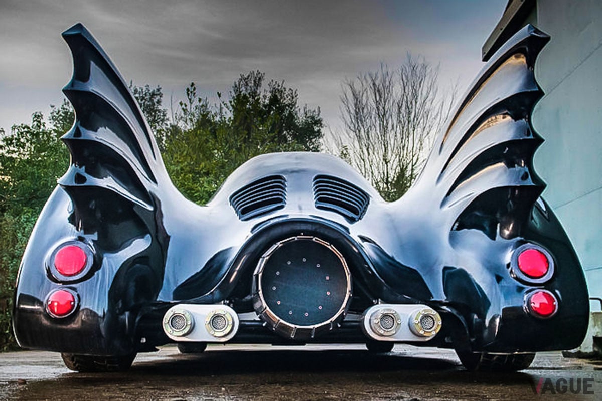バットマンの愛車が400万円で手に入る 公道を走行可能な バットモービル とは Vague ヴァーグ