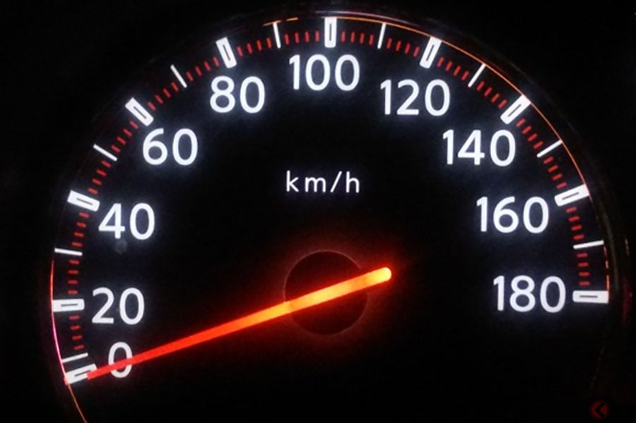 クルマのメーターの表示速度は目安 レーダー探知機等とも異なる車速 何が正確 くるまのニュース