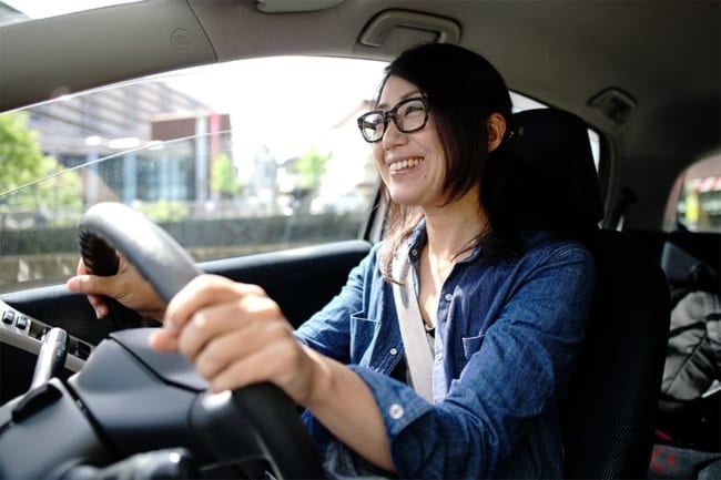 運転免許で 眼鏡等 の条件を消す方法 視力回復したら必ずやるべきこととは くるまのニュース