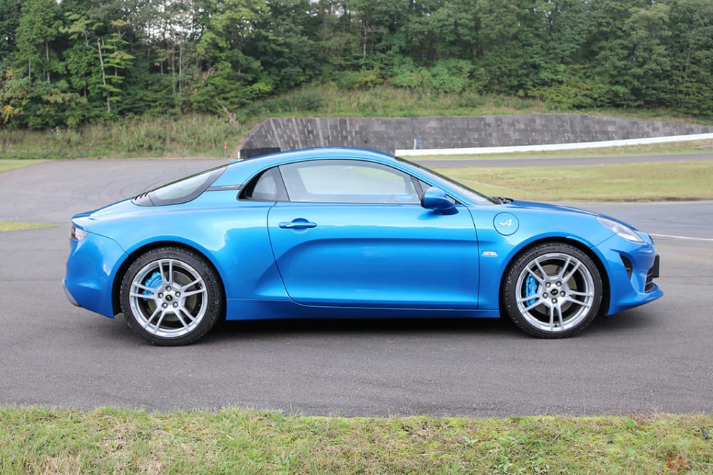 スバル車にはなぜ青色多い イメージカラーが青のクルマが持つ個性とは くるまのニュース