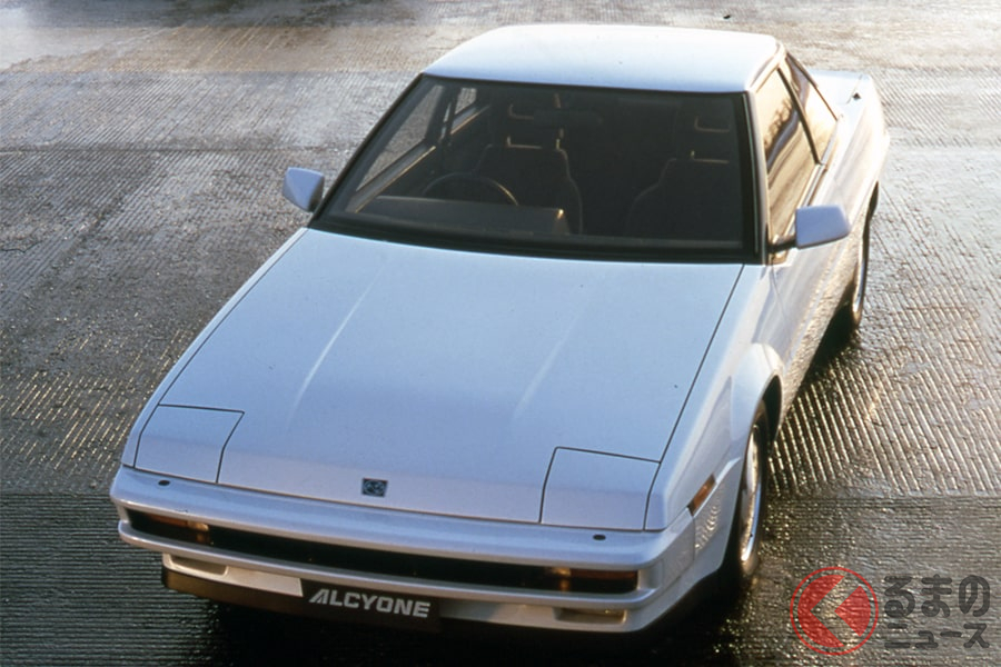 美しいフォルムのボディにフラット6を搭載した「アルシオーネ2.7VX」