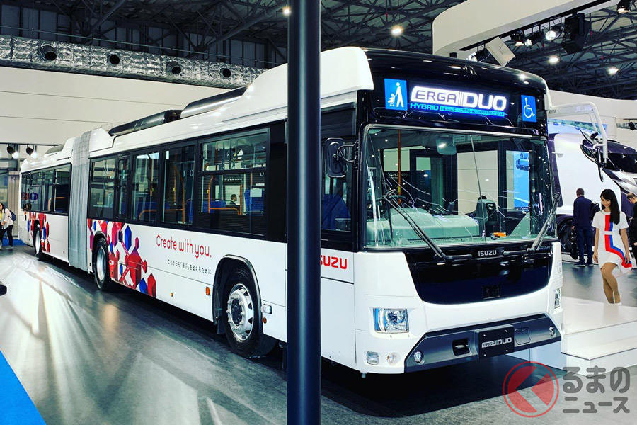 東京モーターショー2019に出展されたいすゞ「エルガデュオ」