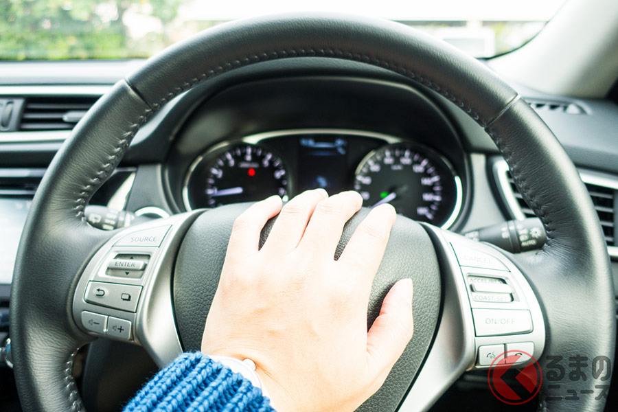 クラクションの使用にはルールが存在