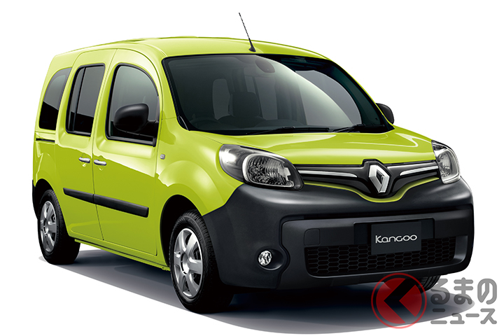 ルノー「カングークルール」。2020年春の新色は、シャンペトルブーケの爽やかなグリーンをイメージ。