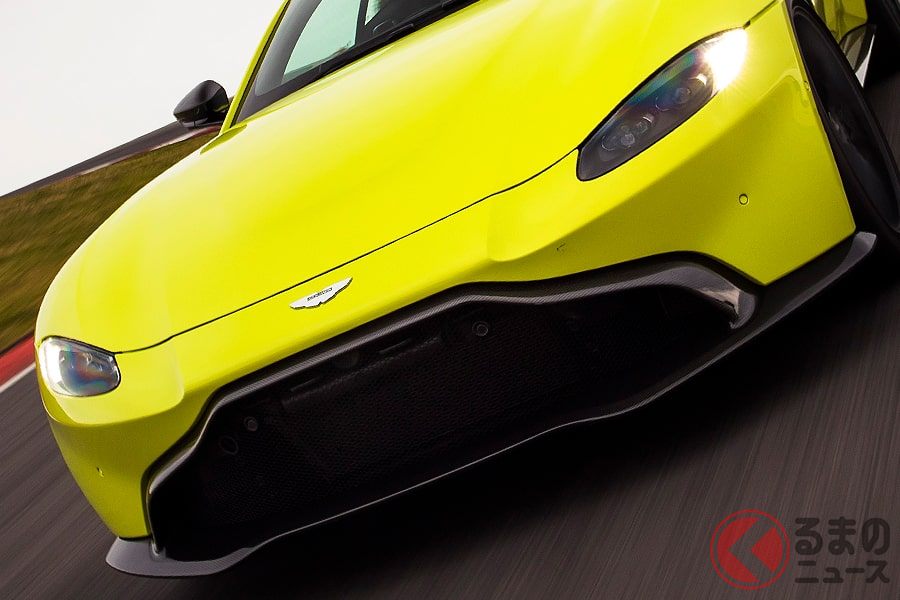 超絶スタイリッシュなクーペは見るだけでも満足