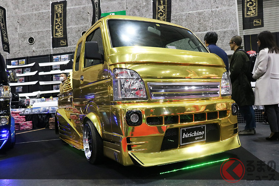 超ド級な軽トラ現る 黄金色からデコトラまで 最新の軽トラカスタム事情 くるまのニュース 超ド級な軽トラ現る 黄金色からデコトラまで 最新の軽トラカスタム事情 くるまのニュース