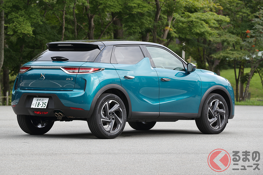 試乗車のボディカラーは「ブルーミレニアム」。6万500円の有償色