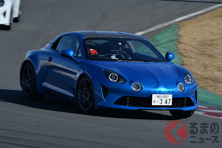 A110Sの試乗会は筑波サーキット本コース(コース2000)で開催された