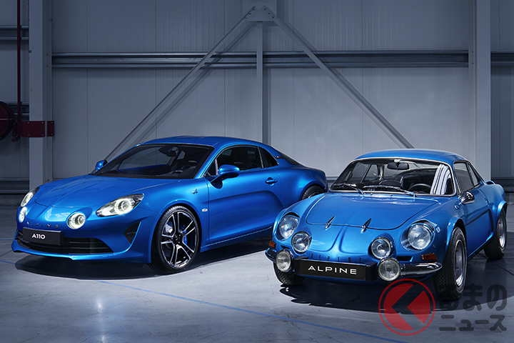 アルピーヌ新型「A110」(左)と先代「A110」(右)