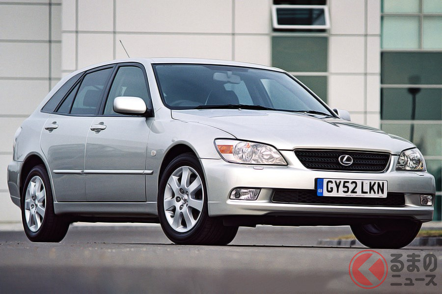 コンパクトFRワゴンとして話題となった「アルテッツアジータ」(画像はレクサス「IS スポーツクロス」)