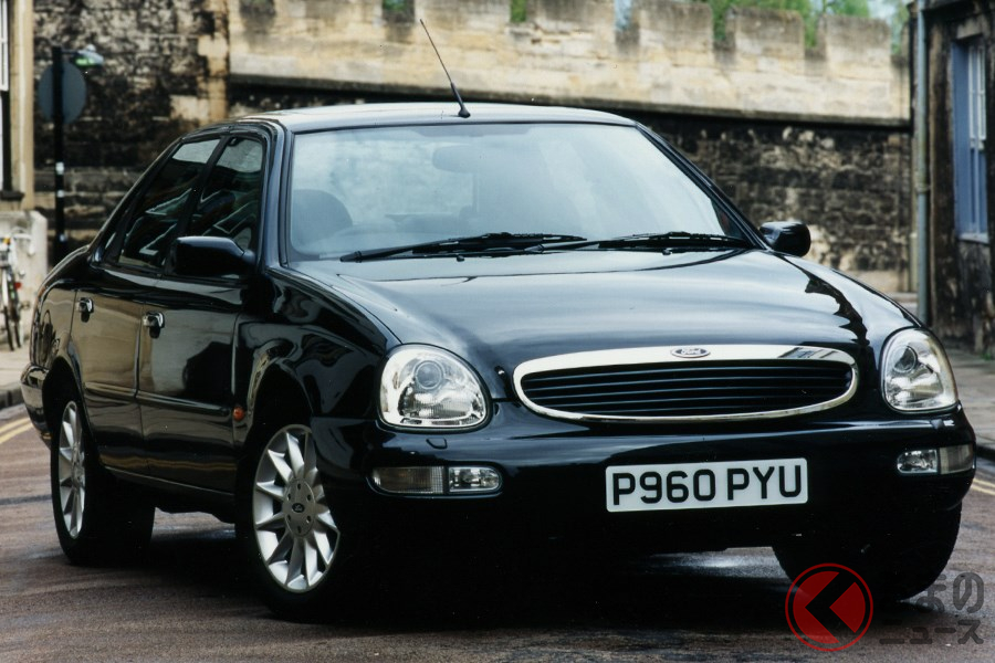 よくぞこのデザインにOKが出たと思わせる2代目「スコーピオ」