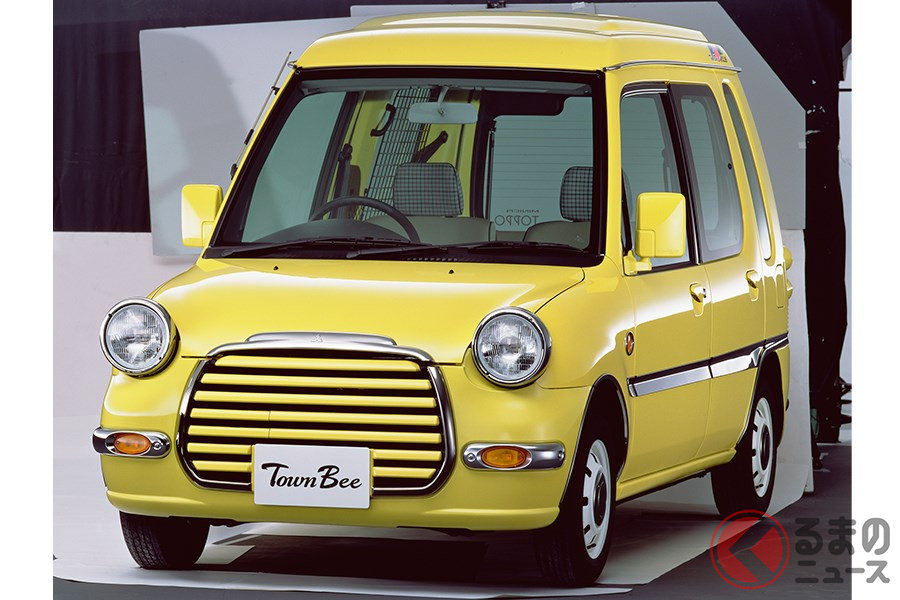 レトロ調な出目金顔なの「ミニカトッポ タウンビー」