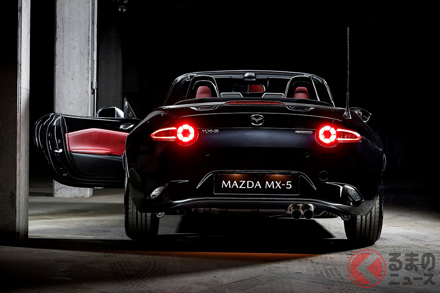 フランス市場で発売された限定車 マツダ「MX-5 ユーノスエディション」の外観