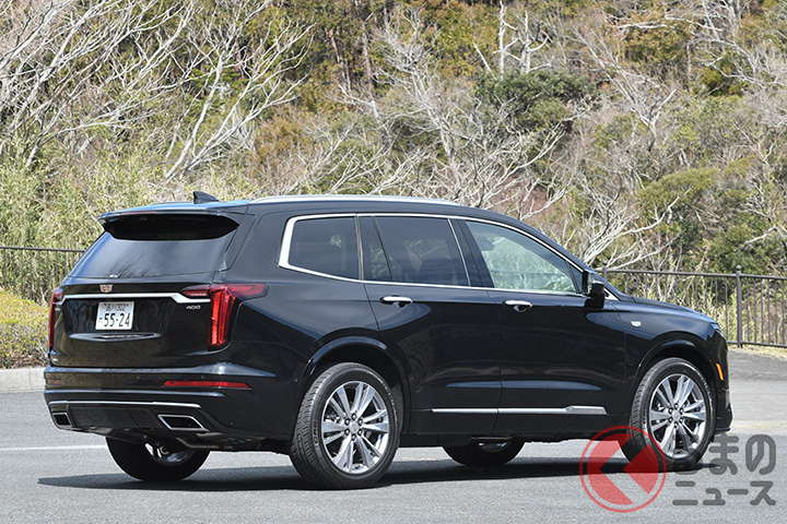 キャデラック「XT6」のリアビュー