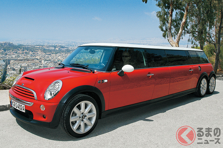 2004年のアテネ五輪の際、VIPを運ぶリムジンとして登場した「MINI XXL」