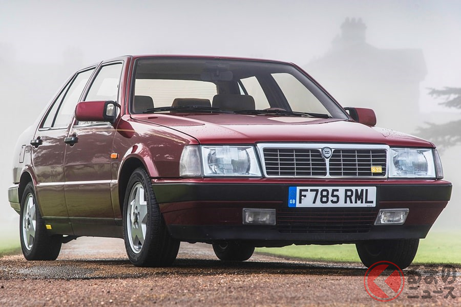 フェラーリエンジンを搭載したFFセダンの「テーマ8.32」