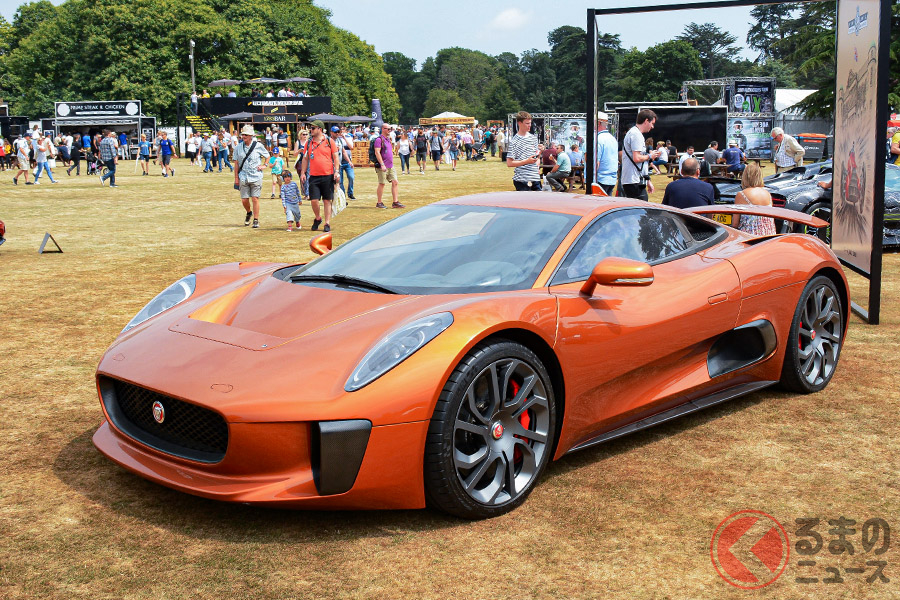 「007スペクター」にて敵役の劇中車として登場したジャガー「C-X75」