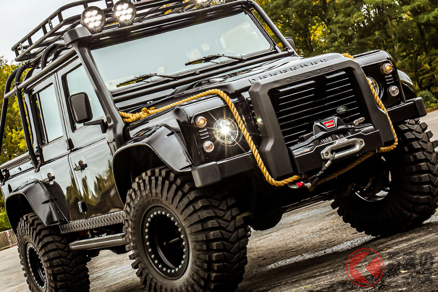 映画『007スペクター』の劇中車として登場したランドローバー・ディフェンダーは、10台製作された