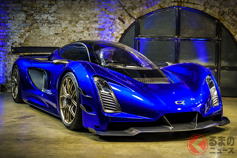 Czinger 21Cは、最高速度は432km/h、0−100km/h加速は1.9秒という俊足である