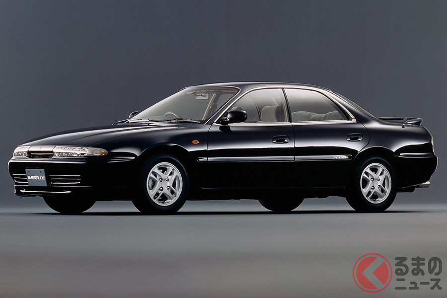 低い全高によるスポーティなフォルムが特徴的な「エメロード」