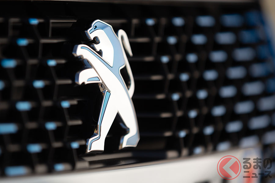 創業以来続くプジョーの「ライオン」エンブレム。現行は2010年に一新されたものだ