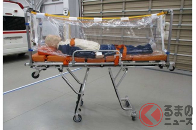 トヨタが医療従事者の二次感染リスクを低減 ストレッチャー取り付け式簡易アイソレーター E Capsule 登場 くるまのニュース トヨタが医療従事者の二次感染リスクを低減 ストレッチャー取り付け式簡易アイソレーター E Capsule 登場 くるまのニュース