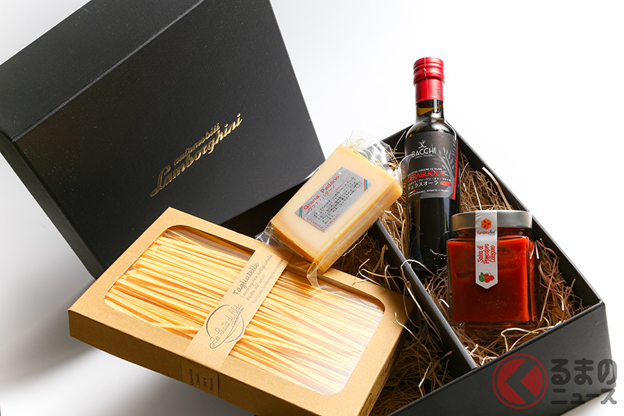 ランボルギーニが、イタリア・ボローニャ地方の伝統を身近に感じることができるささやかなパスタセットをプレゼント