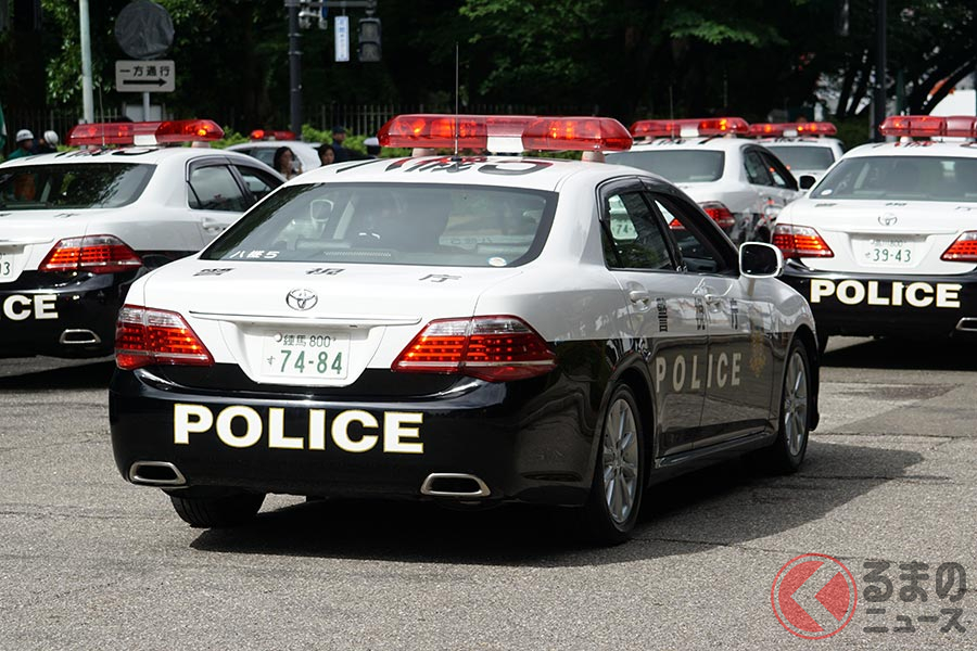 セダンタイプはトヨタ「クラウン」が多い(撮影:加藤博人)