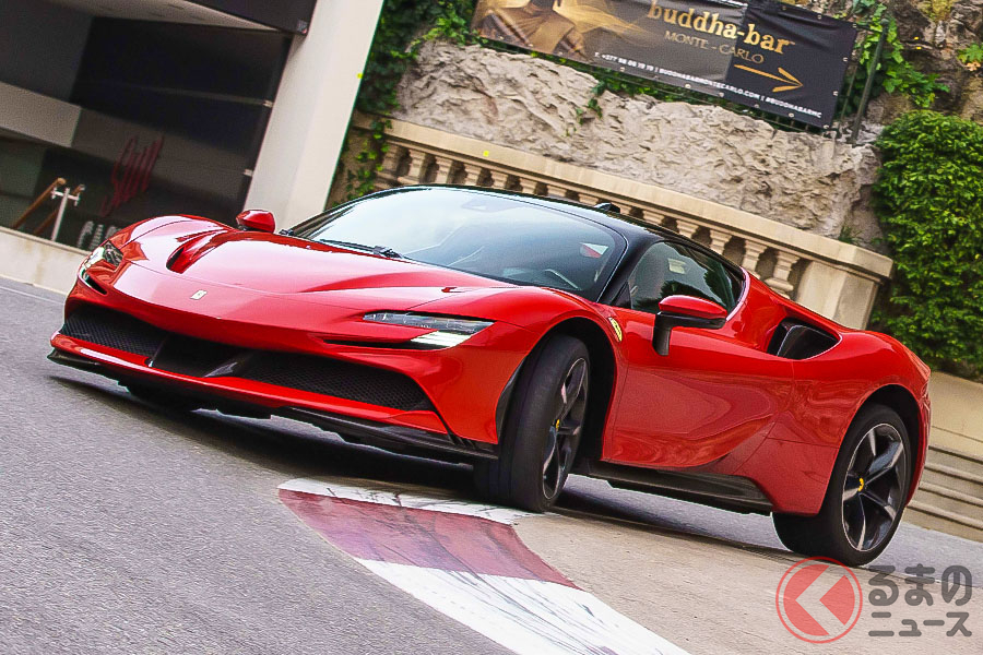 クロード・ルルーシュ監督が指揮し、現代版『ランデヴー』がフェラーリSF90ストラダーレで蘇る