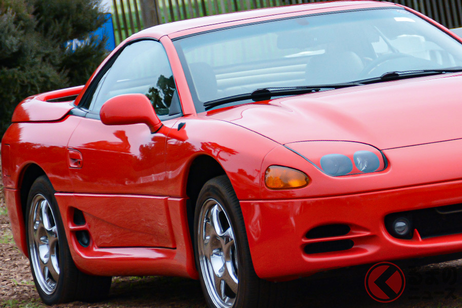 フロントから見ると三菱「GTO」、しかしリアに向かってのラインが異なる「3000GTスパイダー」
