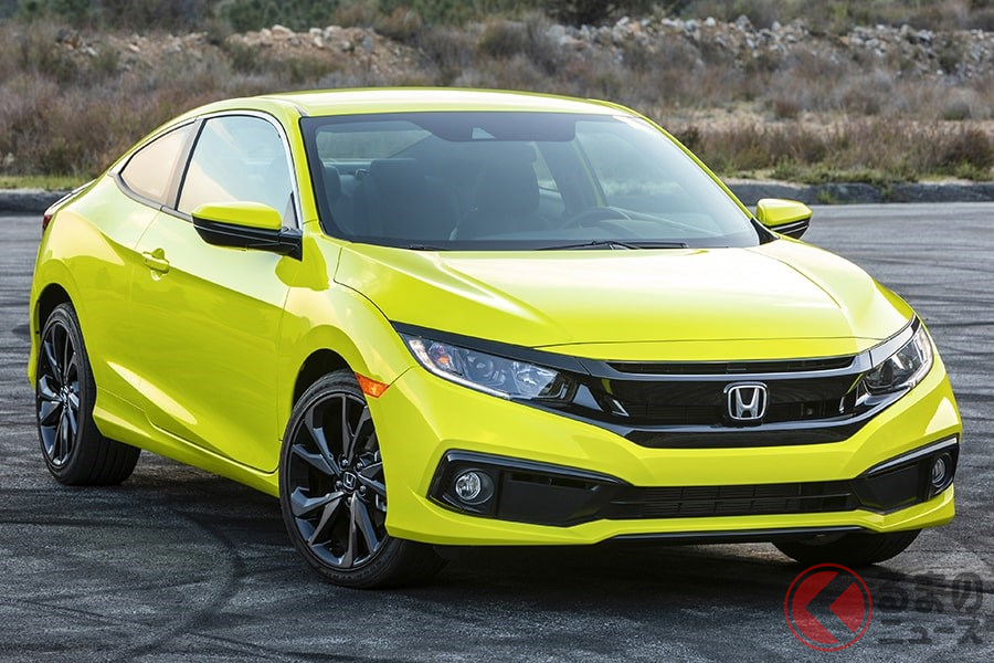 日本では絶滅しつつあるスタイリッシュなコンパクトクーペ「シビッククーペ」