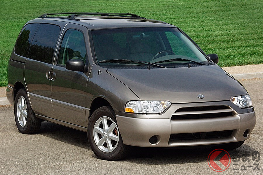 ブサカワイイ顔が印象的な大型ミニバンの「クエスト」