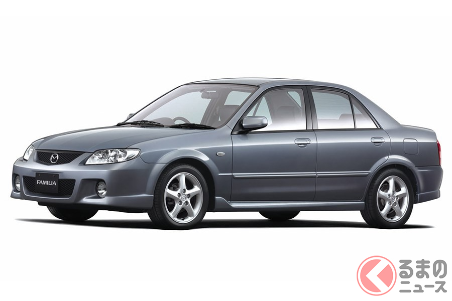 比較的ベーシックなモデルとなった8代目「ファミリア」