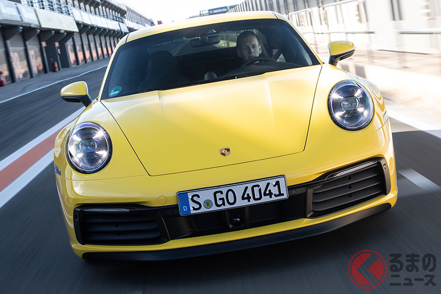 ポルシェ992型「911カレラ4S」