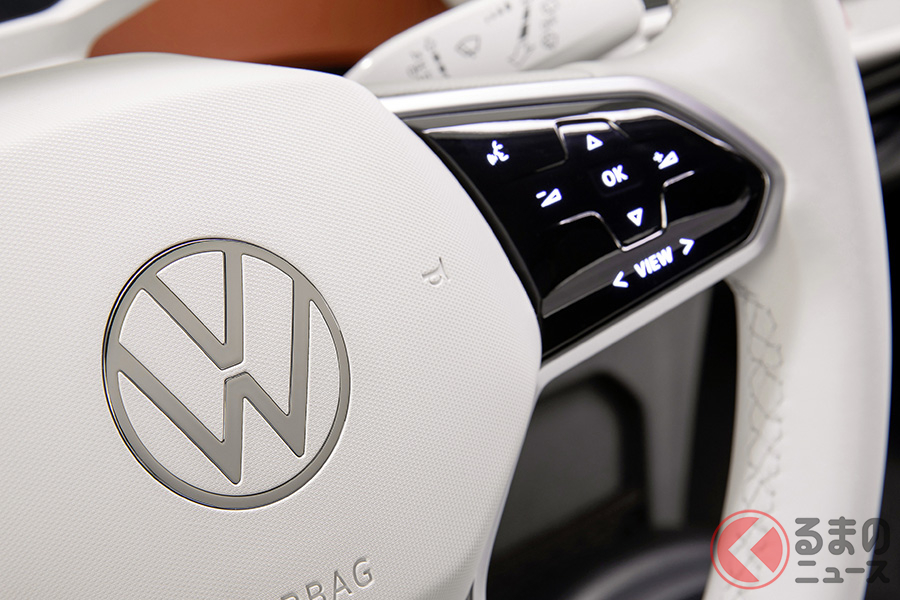 2019年のIAAで初披露されたVW新型ロゴ。日本未導入の新型EV「ID.3」には、新しいロゴが使われている