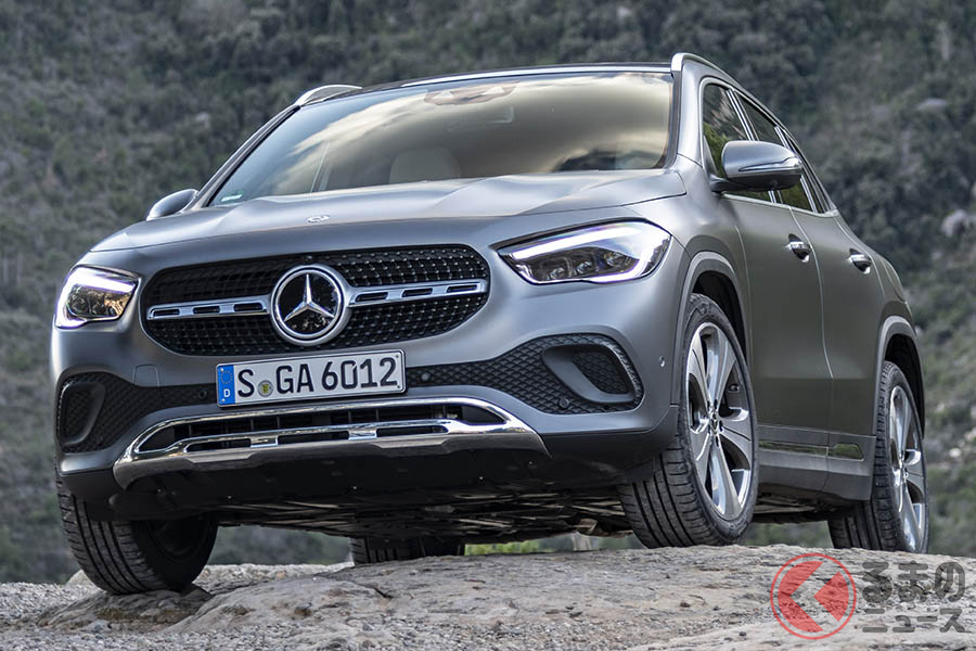 フルモデルチェンジをおこない2代目に進化したメルセデス・ベンツ新型「GLA」