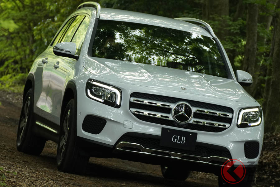 新たにメルセデス・ベンツSUVラインナップに加わった「GLB」