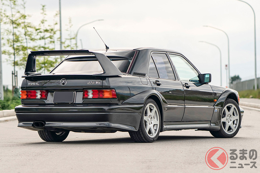 「190E 2.5-16エボリューション2」でもっとも印象的なのがリアビューである(C)2020 Courtesy of RM Sotheby's