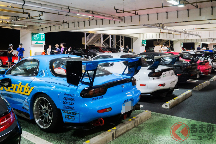 7月7日の“セブンの日”に集まったクルマたち