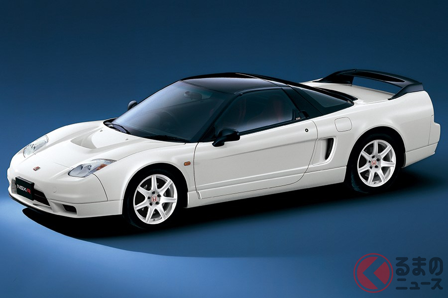 日常の使用が難しいほどストイックなモデル「NSX-R」