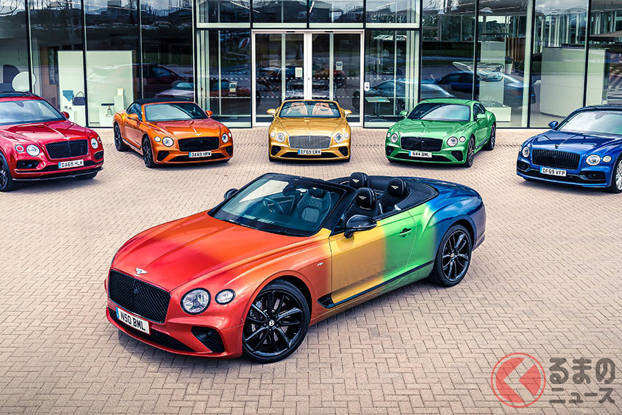 実はベントレーはビビッドなカラーがとても良く似合うのがわかる