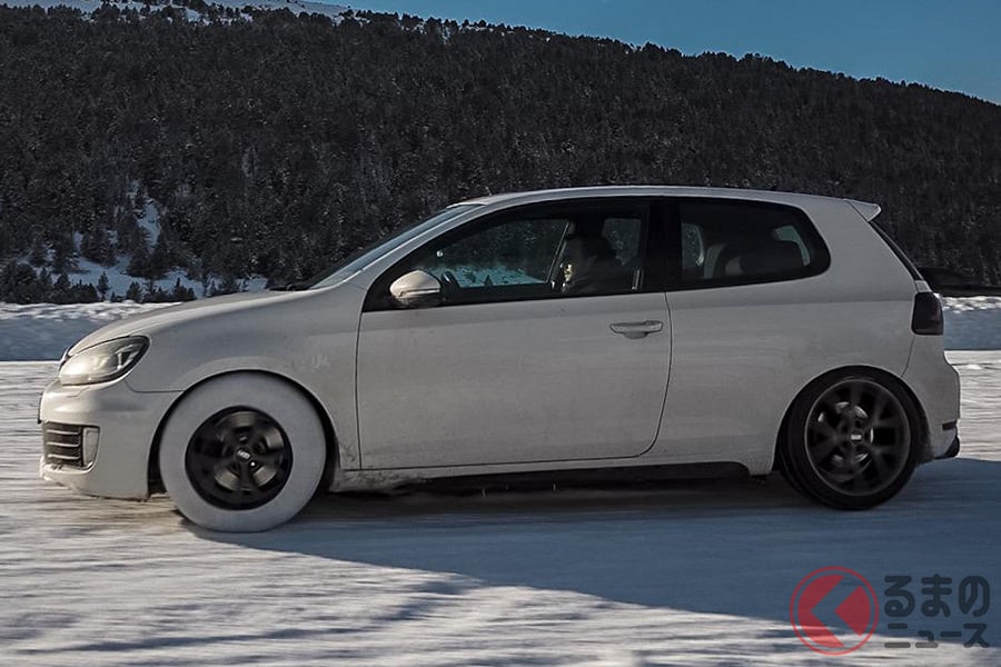 スペイン生まれの布製タイヤチェーン「イッセ・スノーソックス」