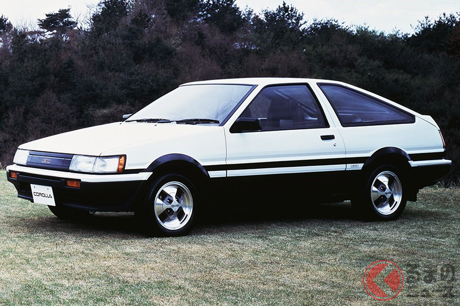 新開発のエンジンを搭載しながらFRのままとされた4代目「カローラレビン」