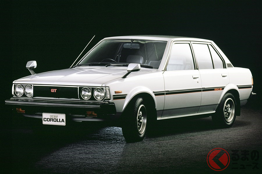 セダンながら「2T-G型」DOHCエンジンを搭載した「カローラGT」